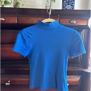 Anthropologie Maeve blue muck turtle neck.